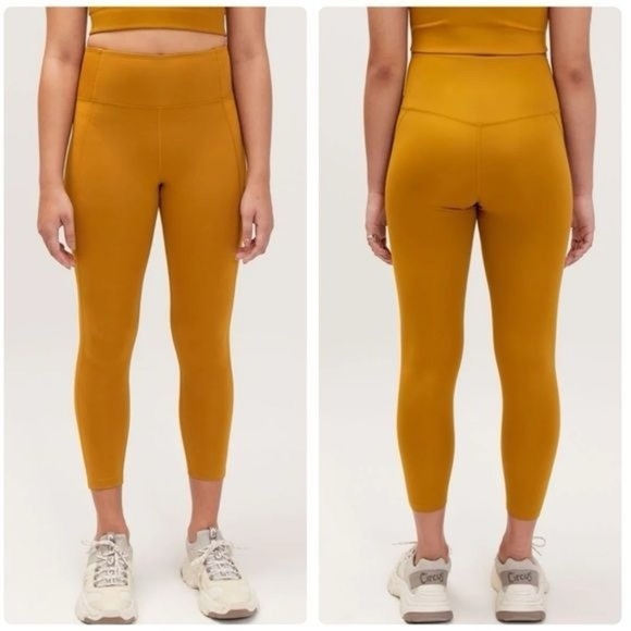 Girlfriend Collective Compressive 7/8 High-Rise Leggings in color Saddle, size S - Picture 1 of 6